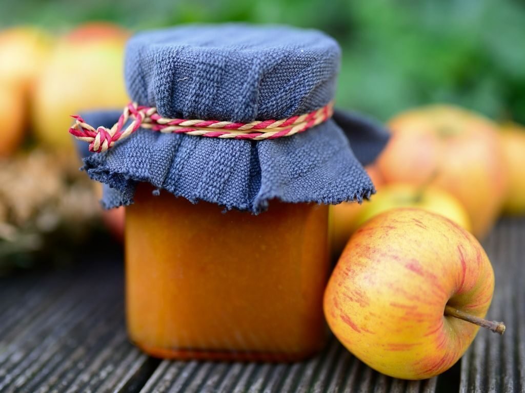 Džem od jabuke i budimke